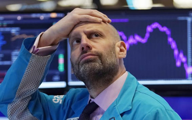 Dow Jones giảm 2,8%, Nasdaq giảm 5% - Cổ phiếu giảm mạnh nhất kể từ tháng 6