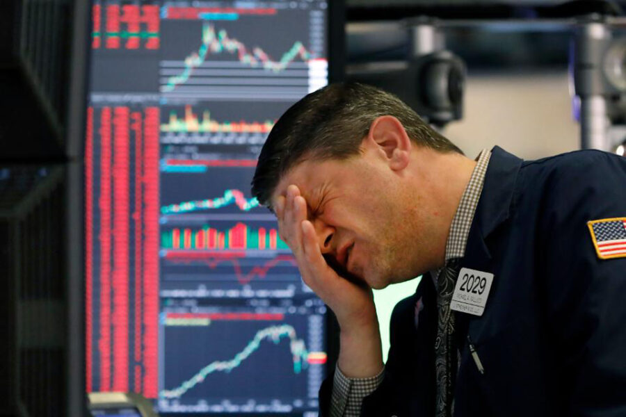 Thị trường phái sinh Mỹ giảm kịch sàn, Dow Jones futures sụt hơn 1.000 điểm sau công bố gói nới lỏng khổng lồ của Fed