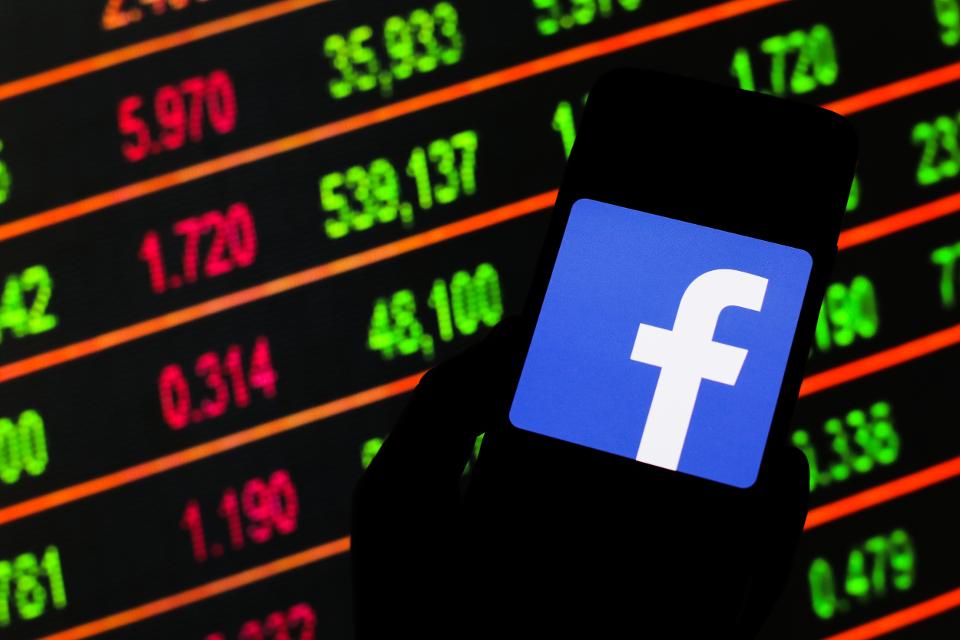 Liệu cổ phiếu Facebook liệu có lao dốc trước làn sóng tẩy chay #StopHateforProfits hay không?